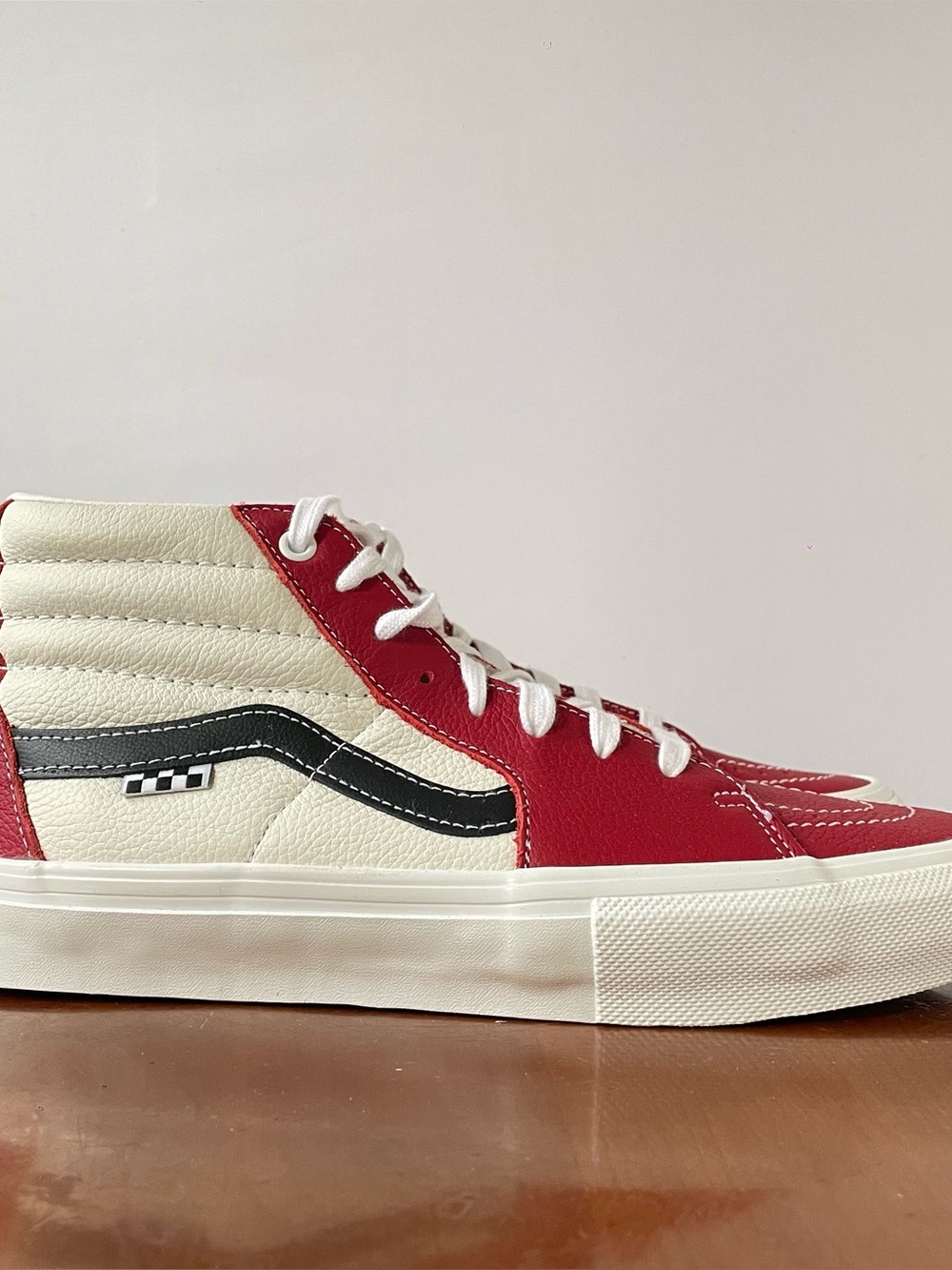 Vans Men’s Sk8-Hi Red White Leather High-Top Sneakers | US 8